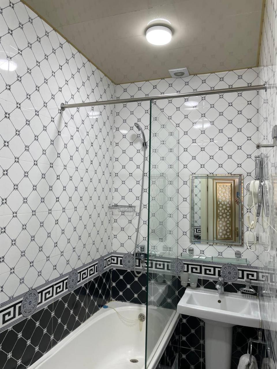Eurasia Business Hotel ブハラ エクステリア 写真